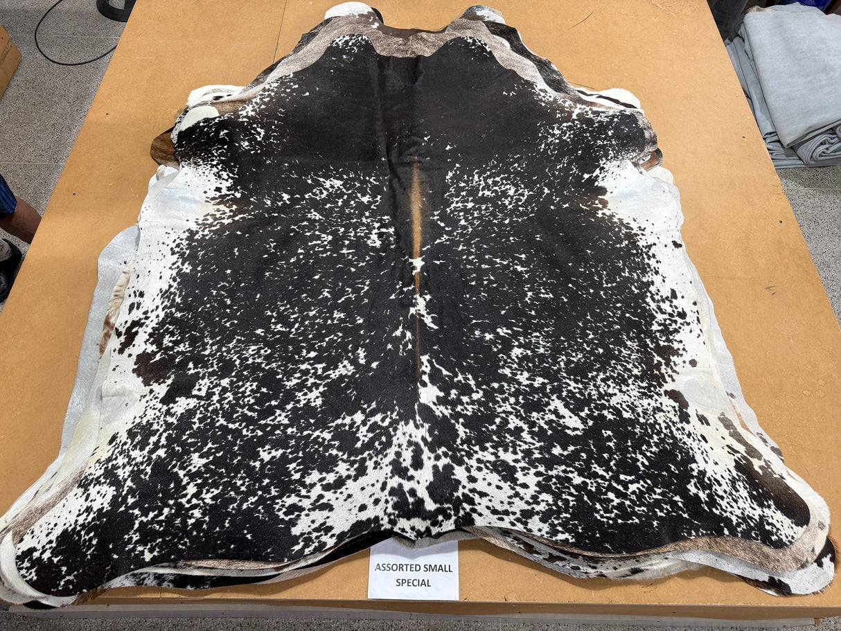 Genuine Cowhide Floor Rug 600