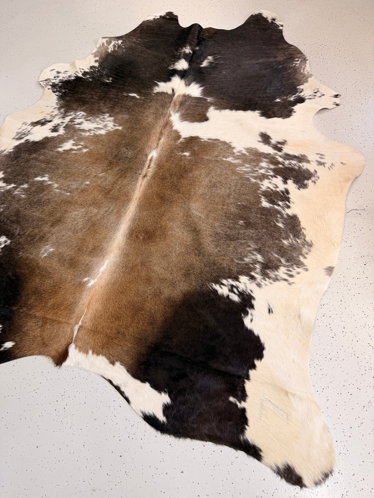 Reddish Brown Cowhide Rug, hide #621, 196 x 235cm