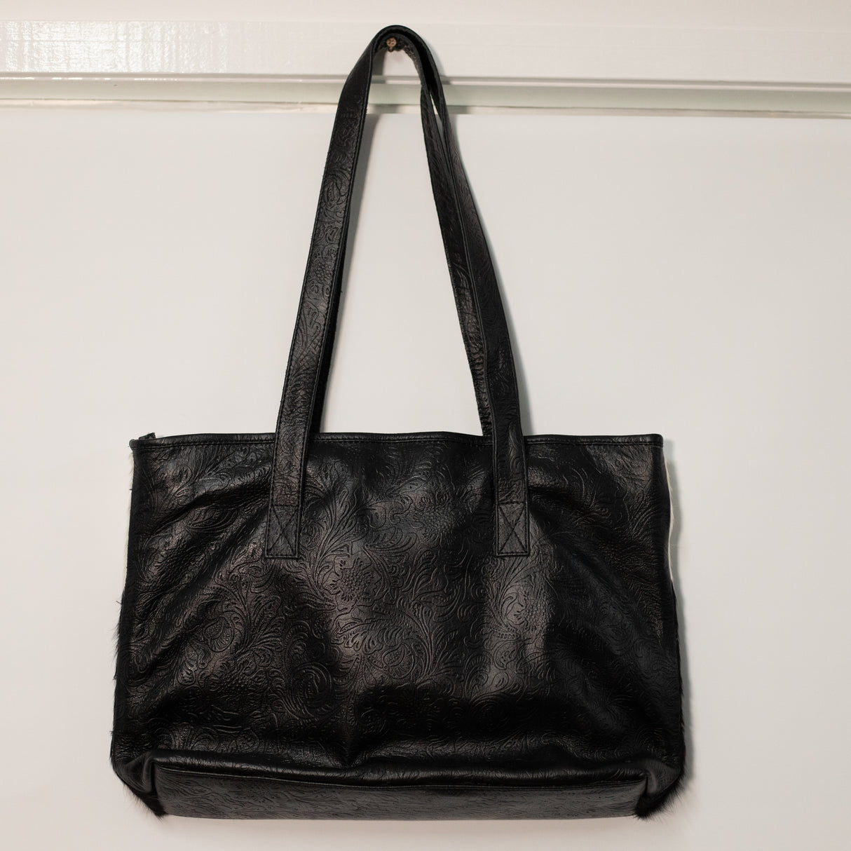 Nelly Tote - E-Black