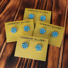 Turquoise Stud - Mini Cluster