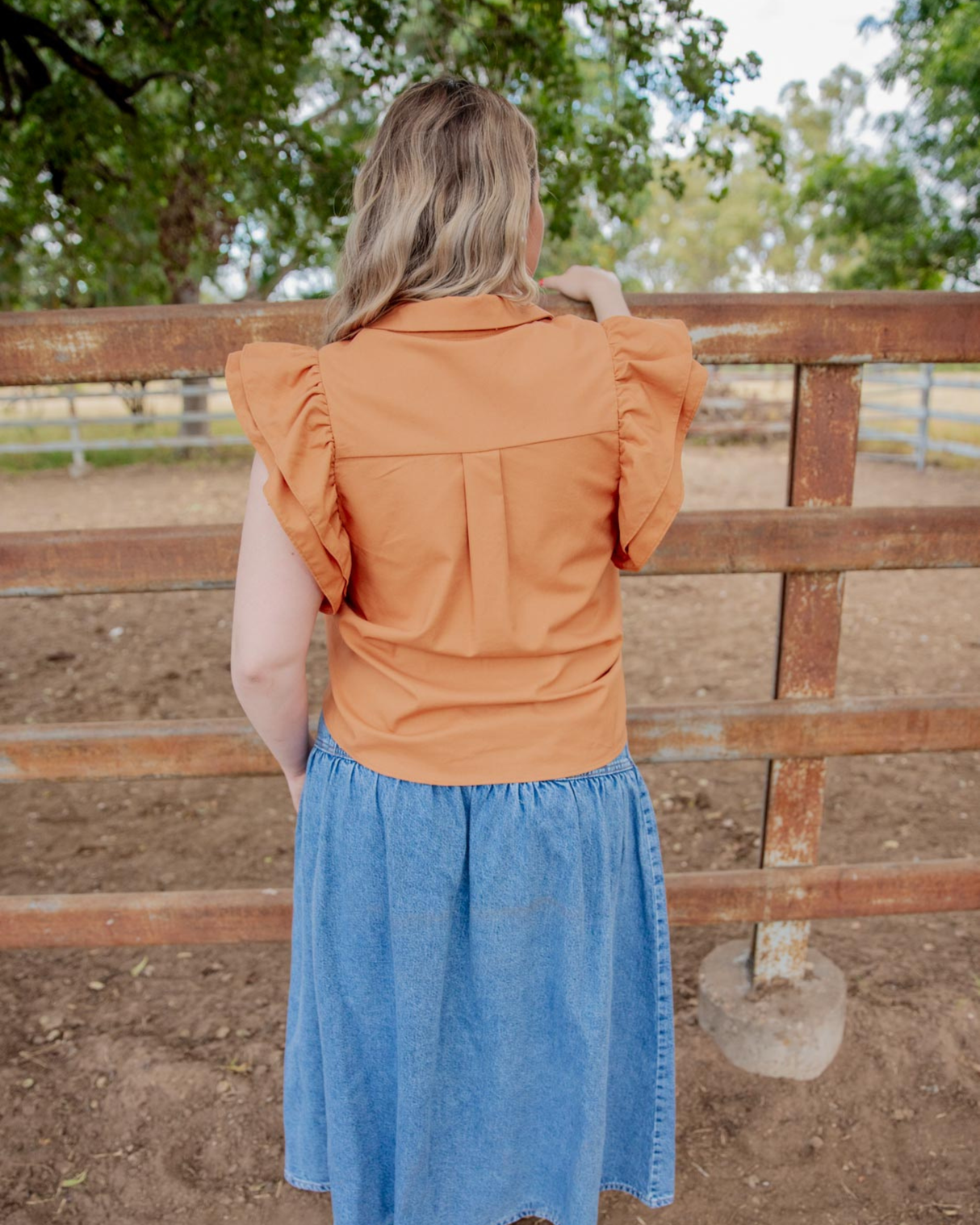 Ruffle Sleeve Top - Brahman Brown Collection