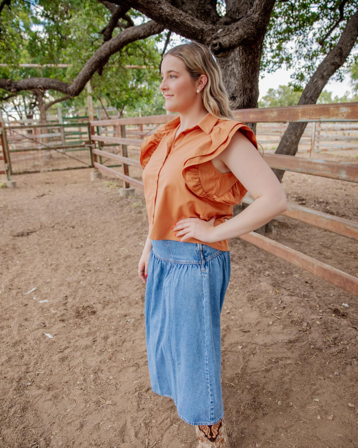 Ruffle Sleeve Top - Brahman Brown Collection