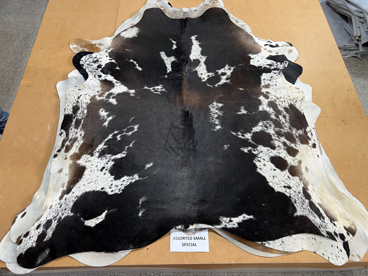 Genuine Cowhide Floor Rug 322