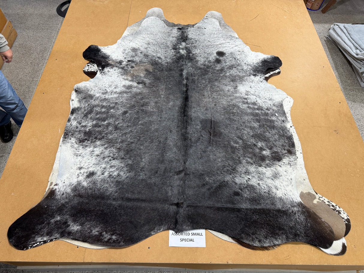 Genuine Cowhide Floor Rug 495