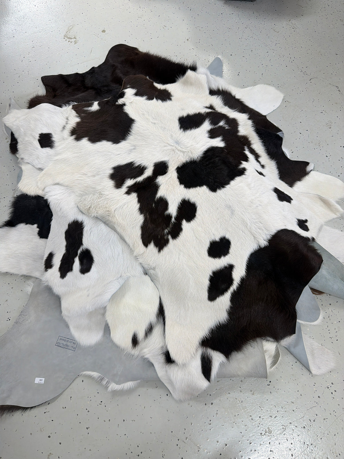 DENI Seconds | Calf Hide Floor Rug