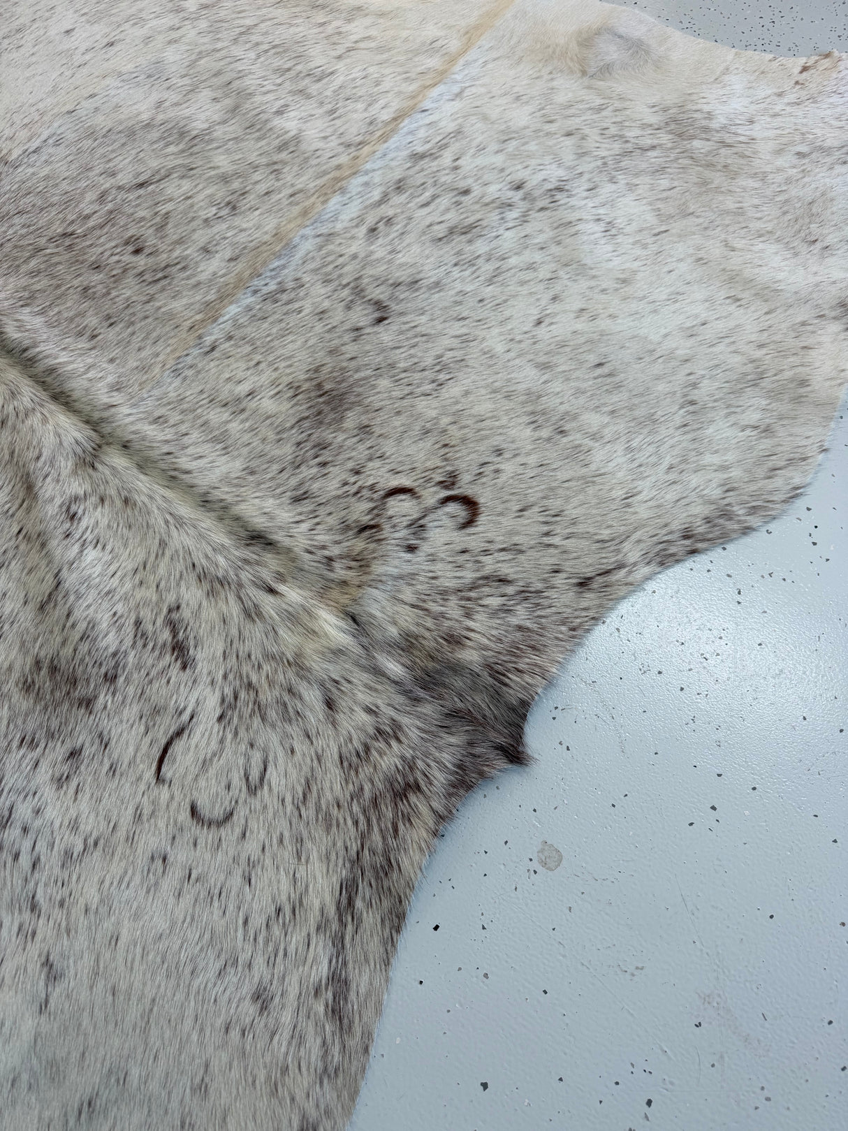 Genuine Cowhide Floor Rug 1073