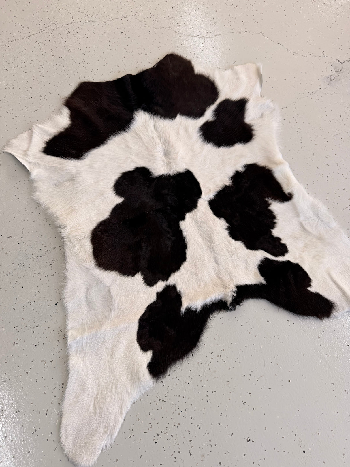 Calf Hide Floor Rug 011