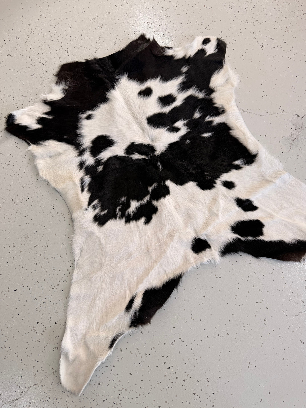 Calf Hide Floor Rug 012
