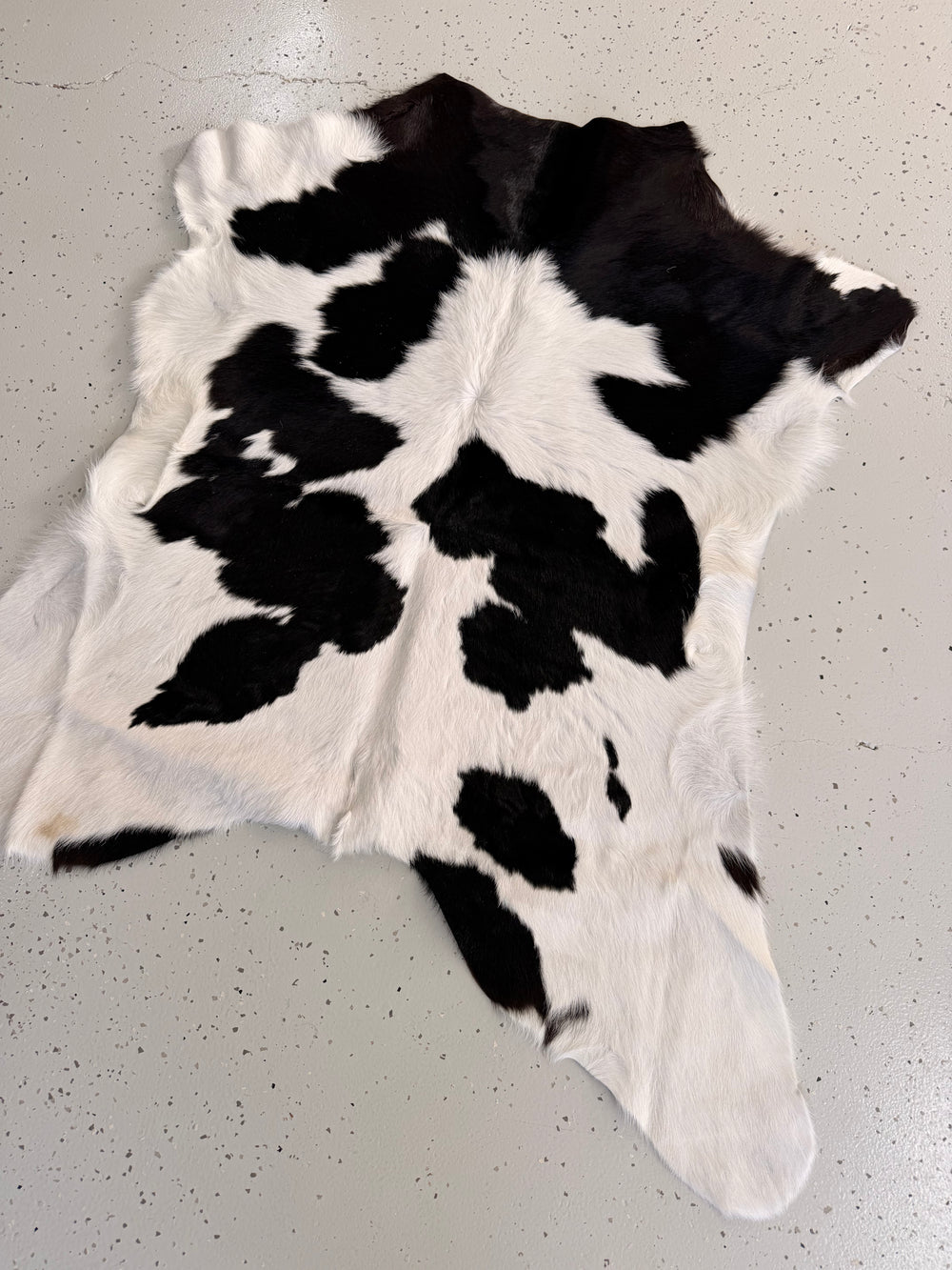 Calf Hide Floor Rug 013