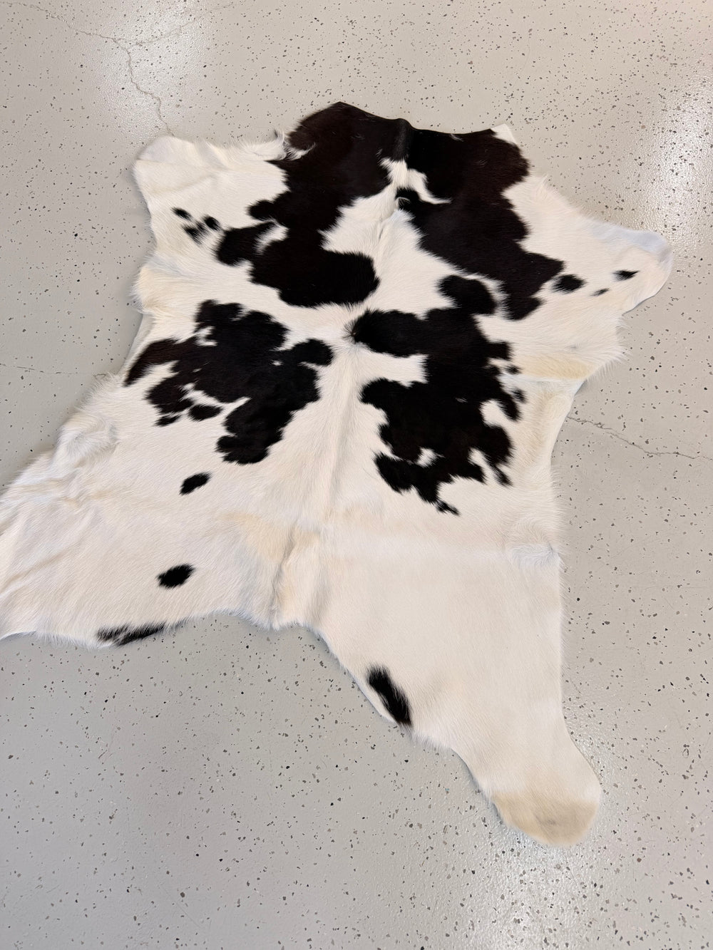 Calf Hide Floor Rug 015