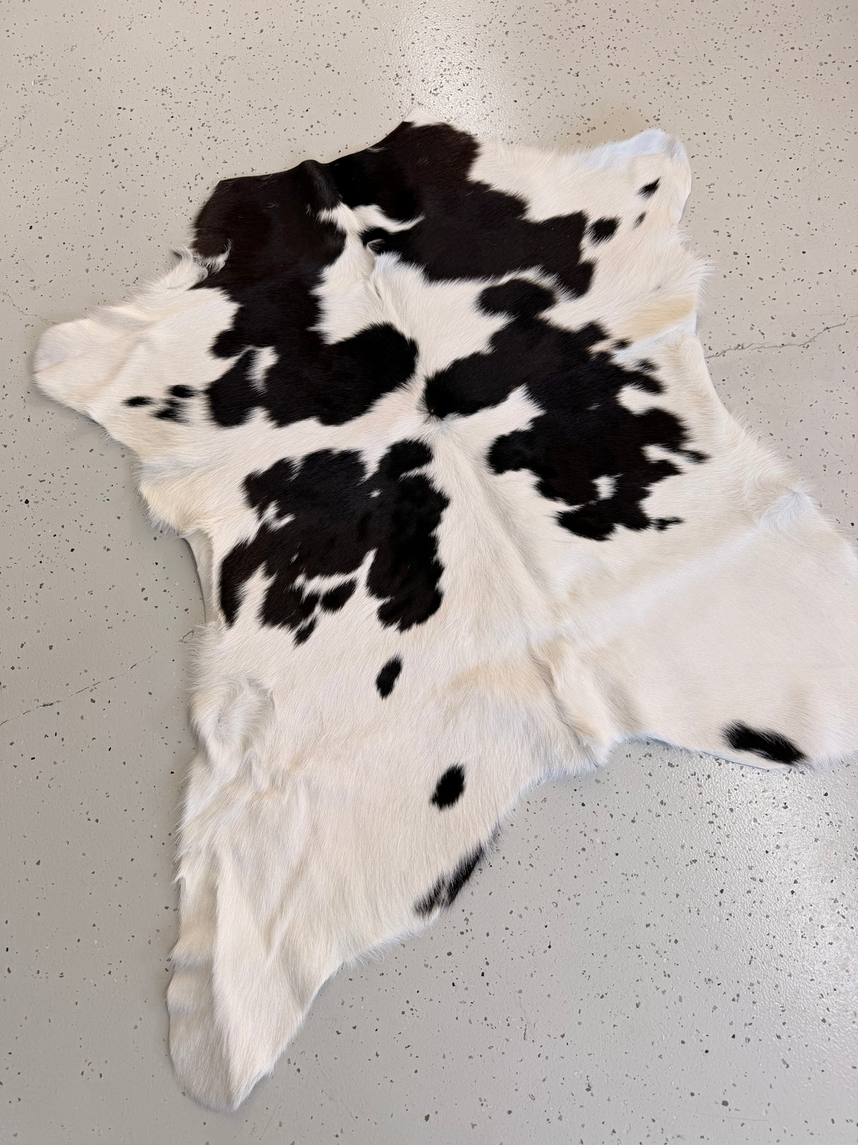 Calf Hide Floor Rug 015