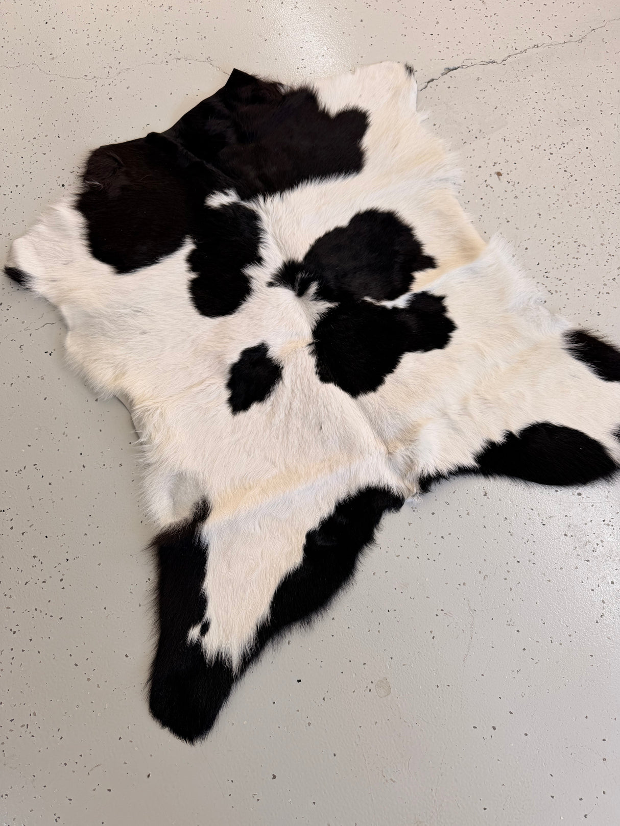 Calf Hide Floor Rug 018
