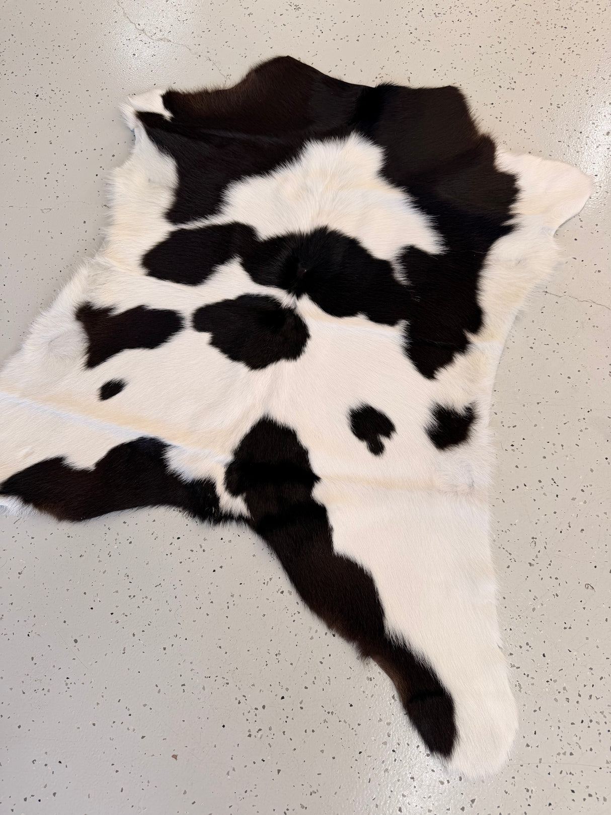 Calf Hide Floor Rug 019
