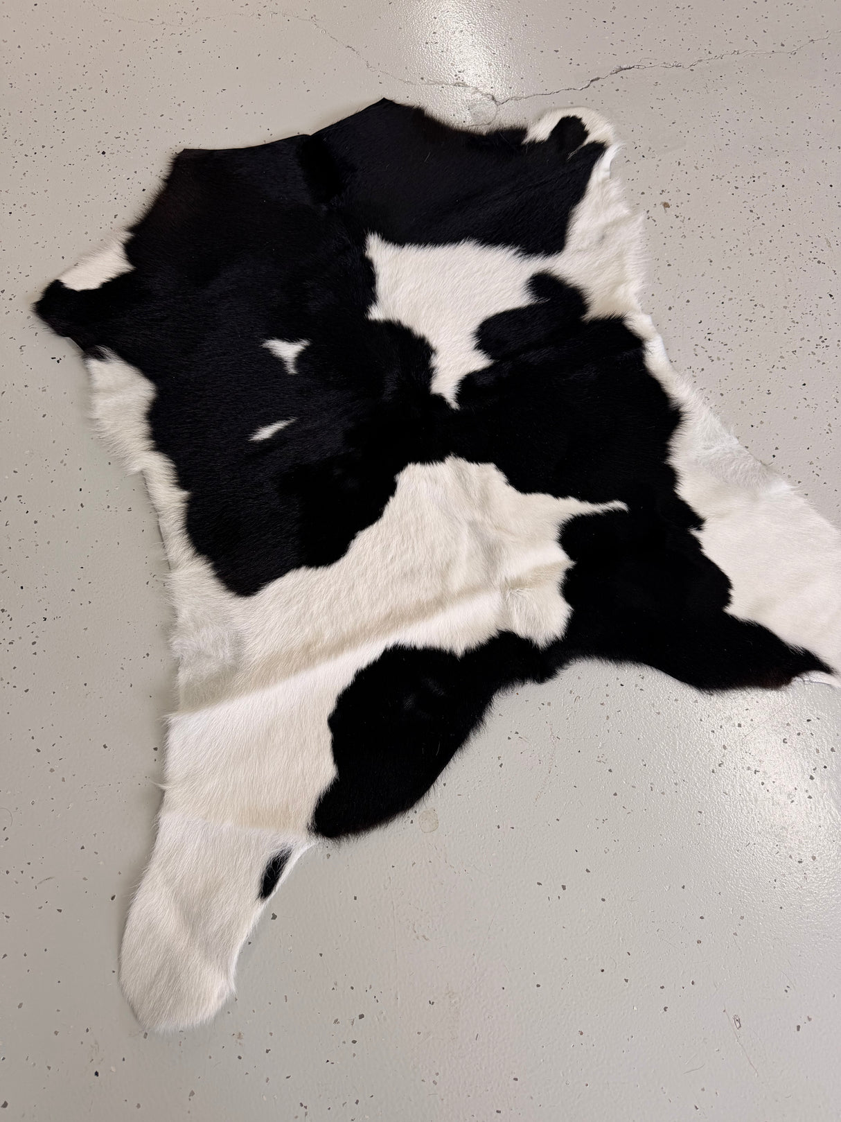 Calf Hide Floor Rug 025