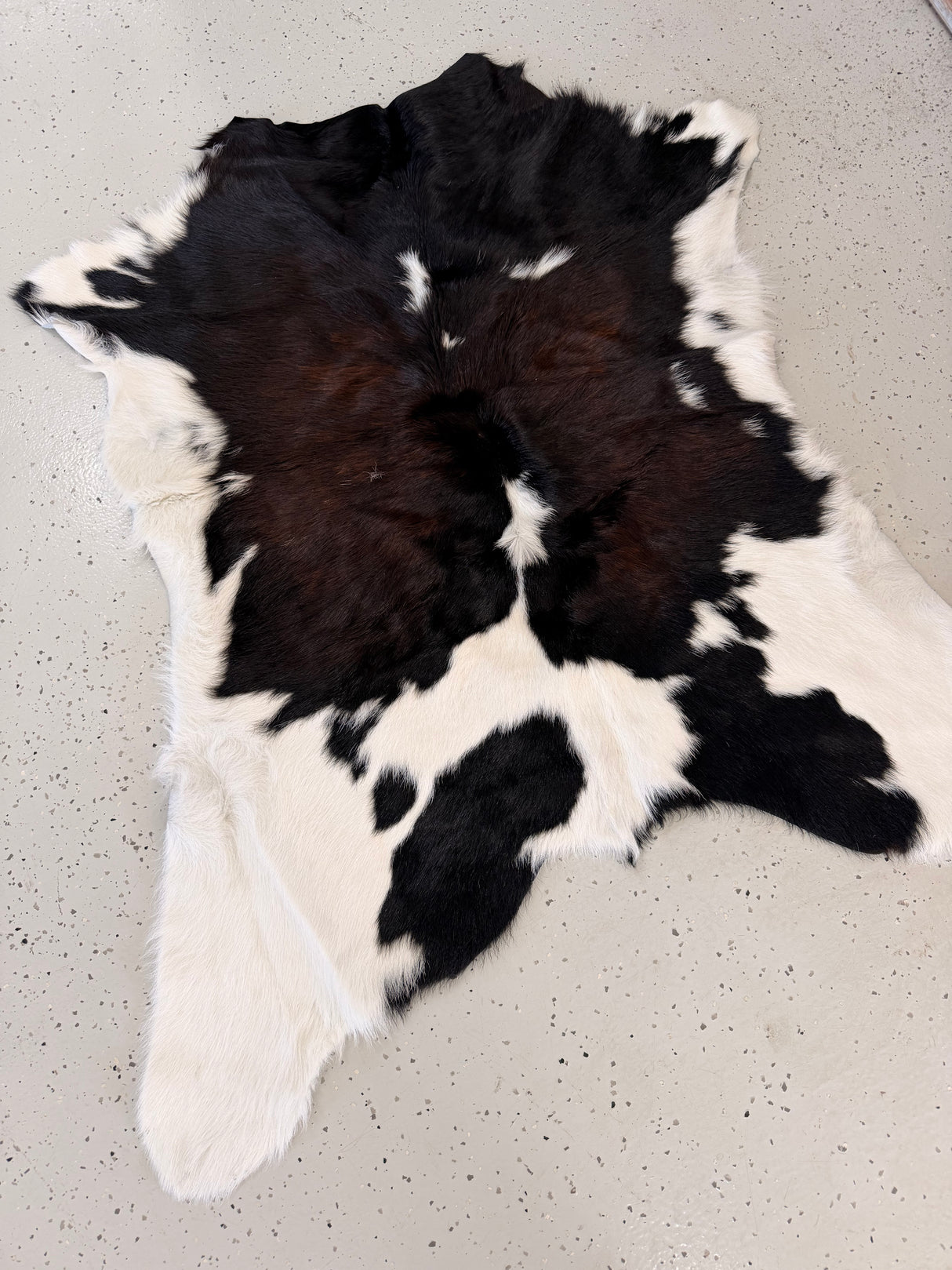 Calf Hide Floor Rug 060