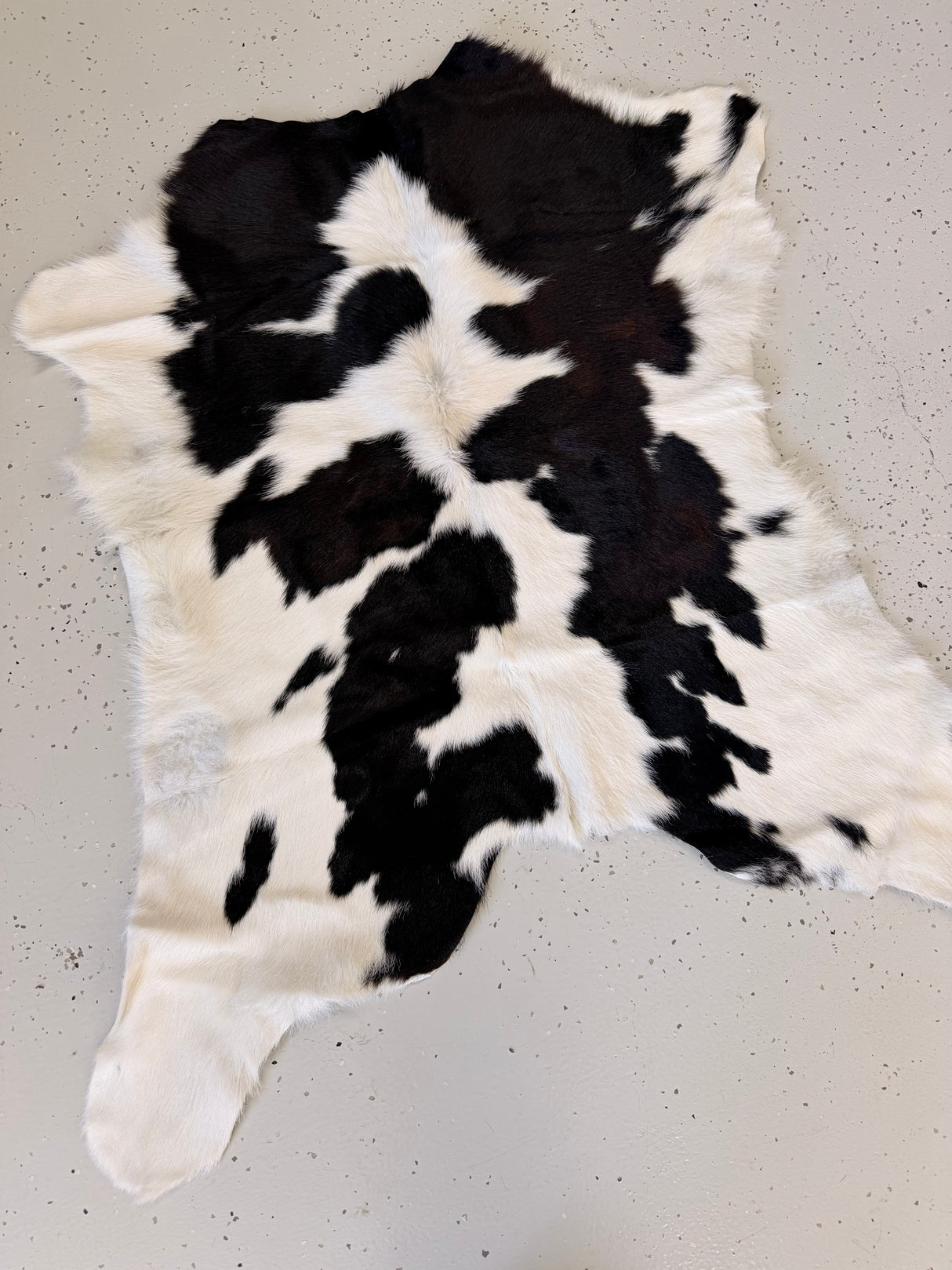 Calf Hide Floor Rug 068