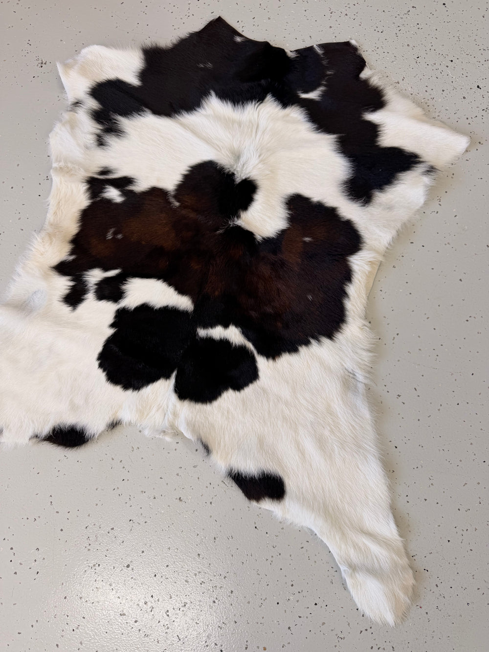 Calf Hide Floor Rug 072