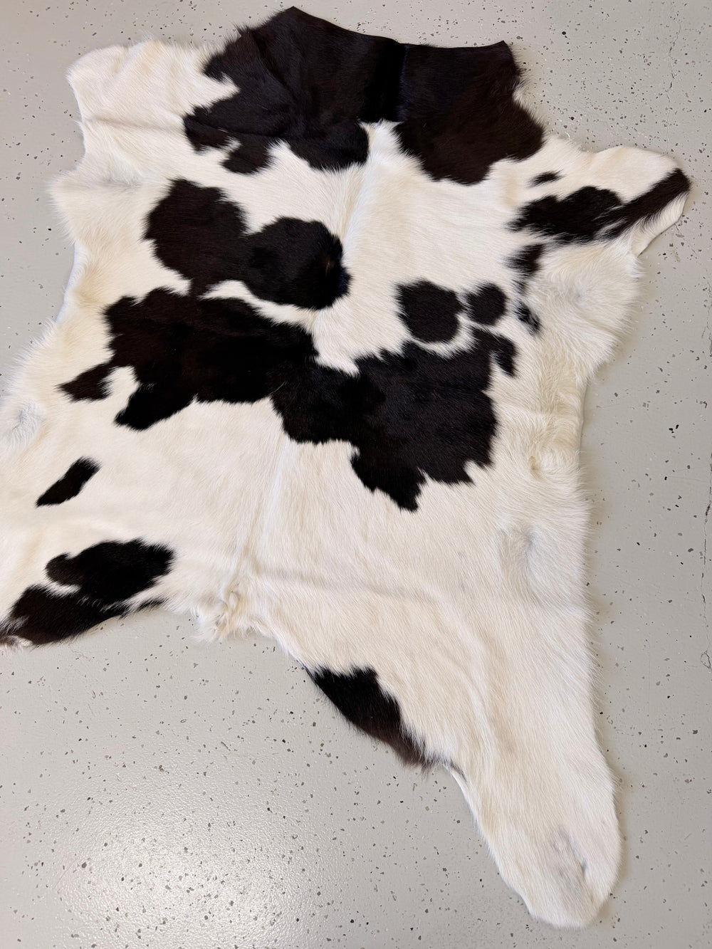 Calf Hide Floor Rug 085