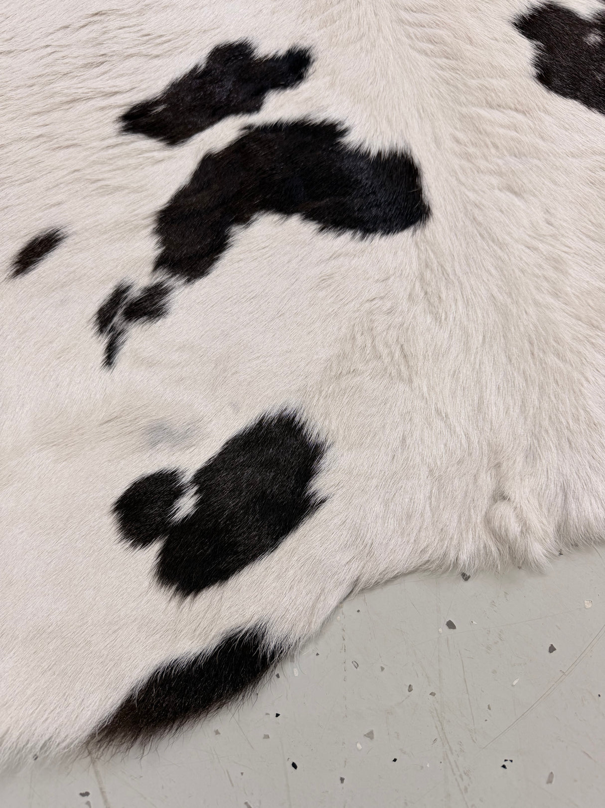 Calf Hide Floor Rug 105