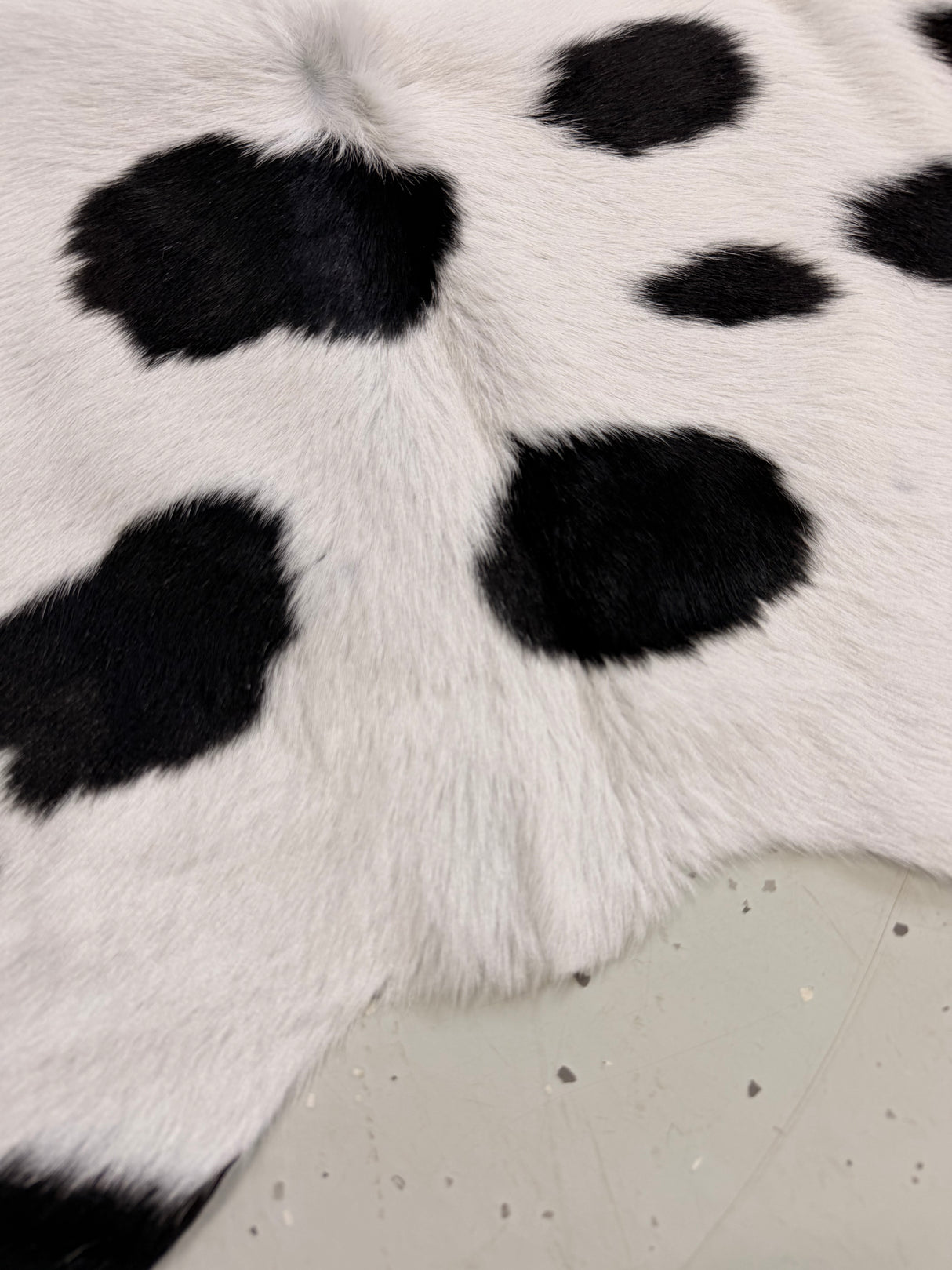 Calf Hide Floor Rug 128