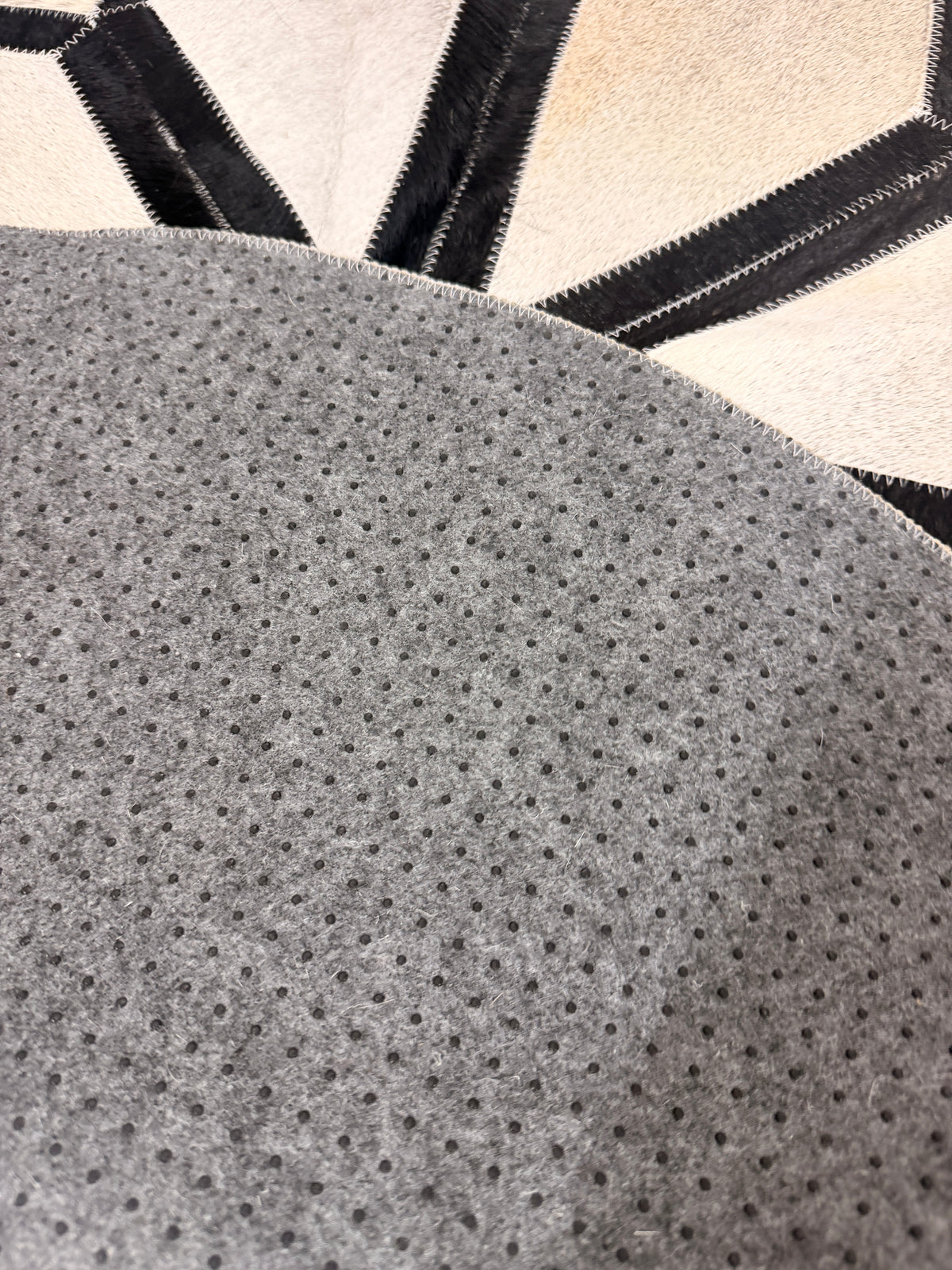 DENI Seconds | Designer Round Rug