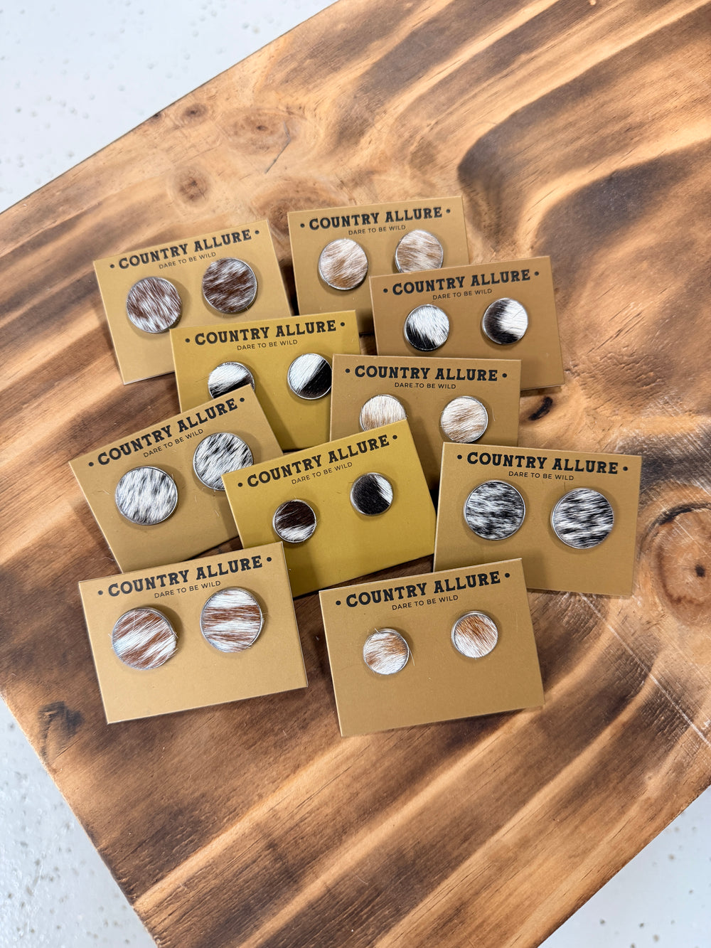 DENI Seconds | Cowhide Studs - Random Selection
