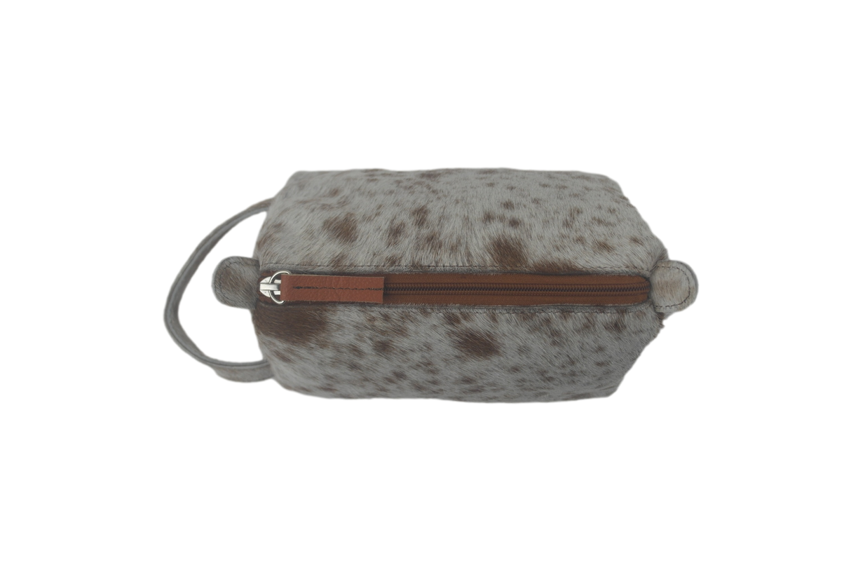 Cowhide Toiletries Bag - EXCESS