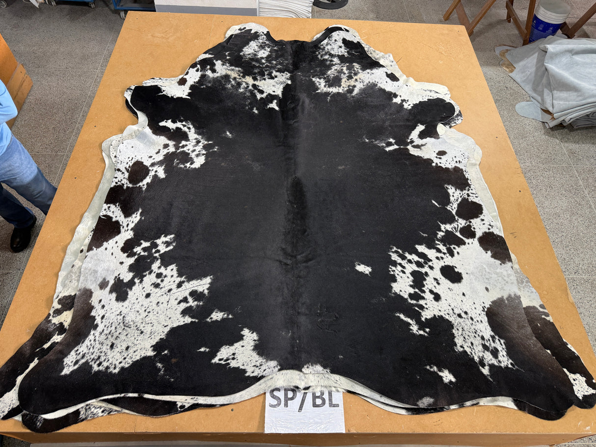 Genuine Cowhide Floor Rug 618